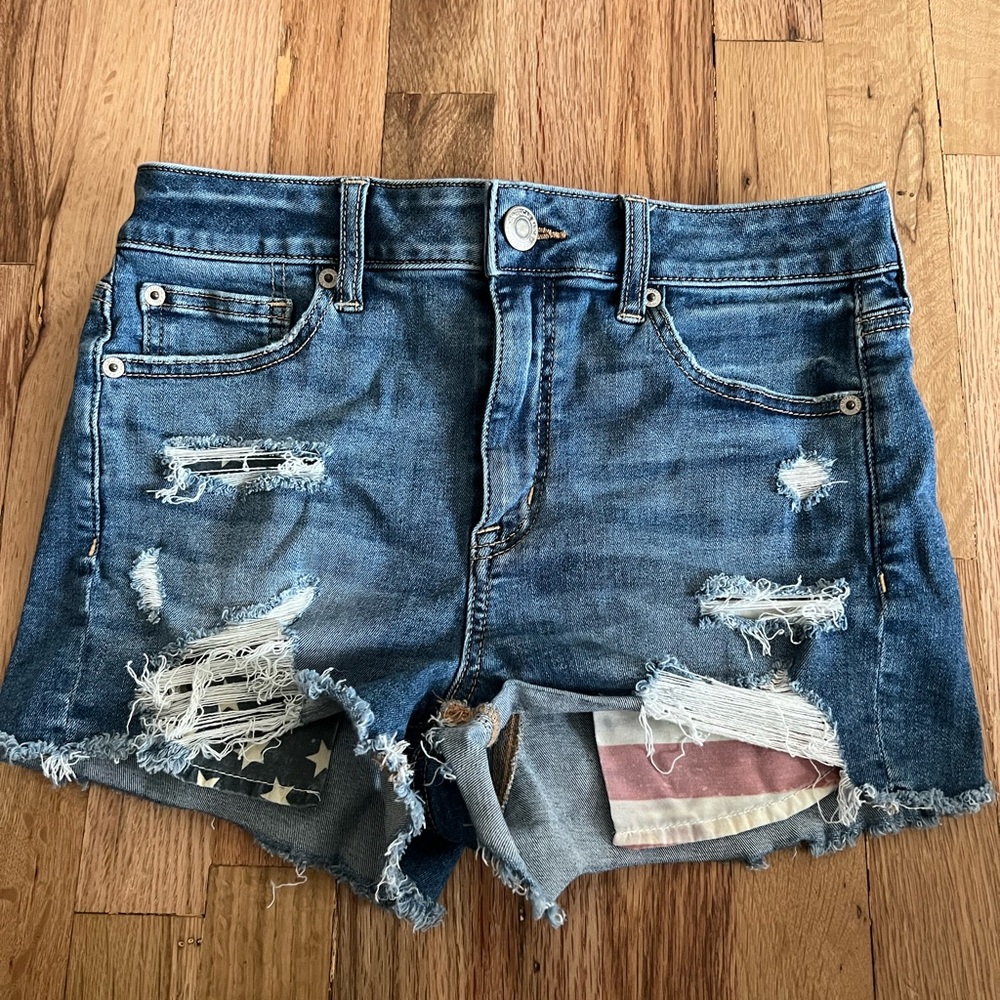 American Eagle High Rise Shorts - Size 8